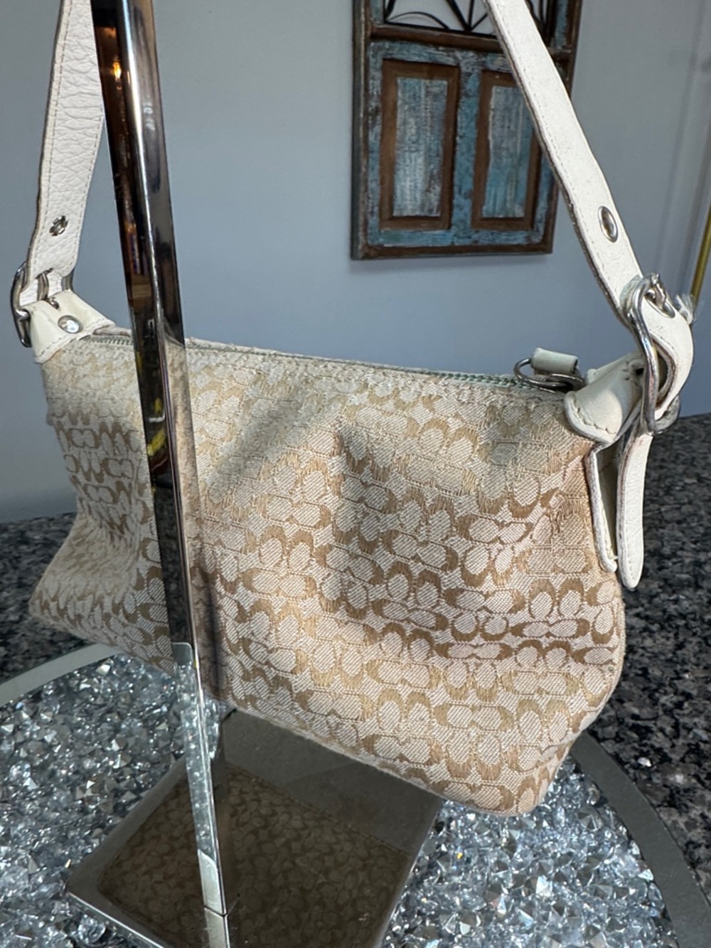 Coach Beige Signature Jacquard Shoulder Bag with White Trim EUC - Picture 7 of 11